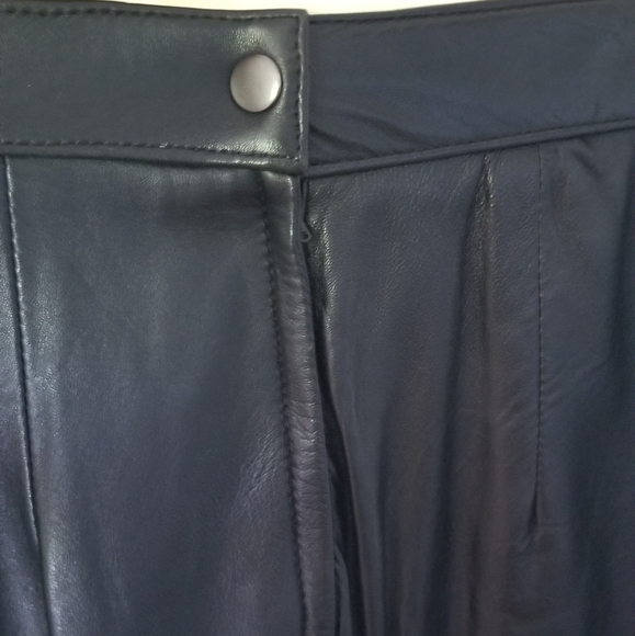 Vintage Leather Pencil Skirt - Picture 2 of 5